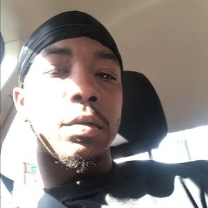 Meet your Posher, Louis